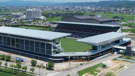 Kanazawa Stadium’s Inaugural Match Sends Support to Earthquake-Affected Areas